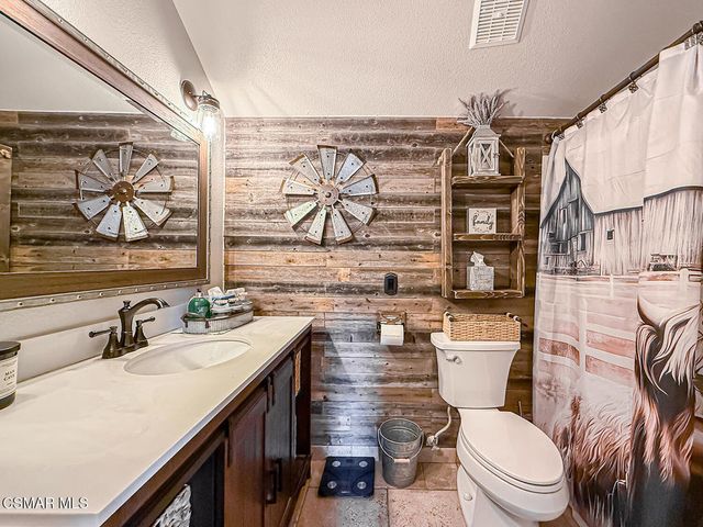 371 Havenside Avenue, Newbury Park, CA 91320