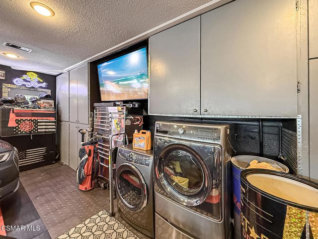 371 Havenside Avenue, Newbury Park, CA 91320