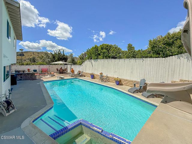 371 Havenside Avenue, Newbury Park, CA 91320