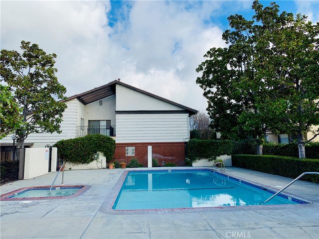 436 Fairview 32, Arcadia, CA 91007