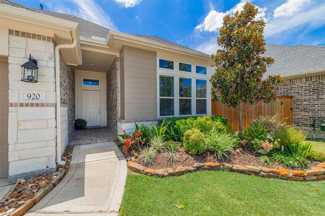 920 Lunar View Court, Katy, TX 77493