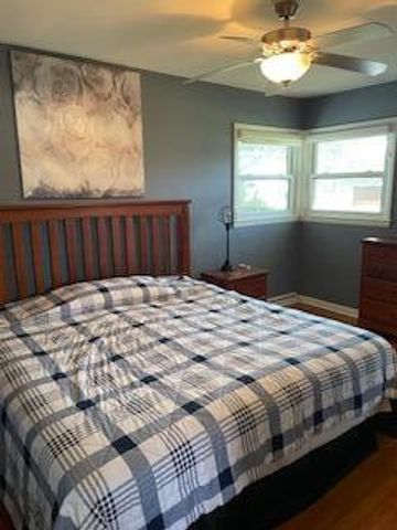 N51W15819 Fair Oak PARKWAY, Menomonee Falls, WI 53051