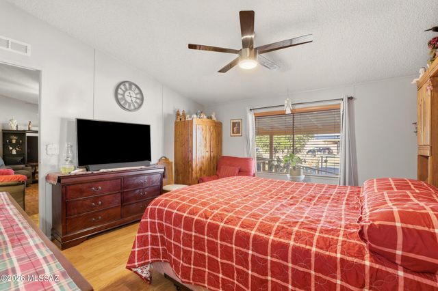 792 W Laguna Street, Tucson, AZ 85705