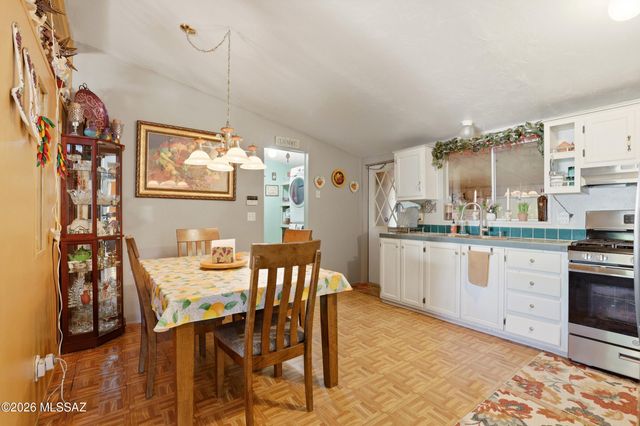 792 W Laguna Street, Tucson, AZ 85705