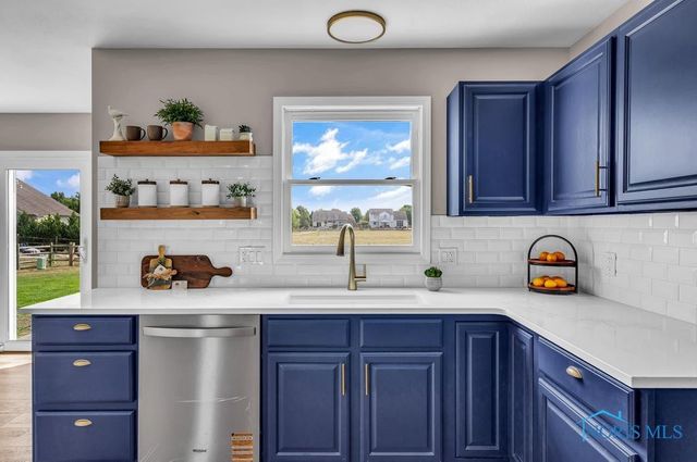 14701 Dexter Falls Road, Perrysburg, OH 43551