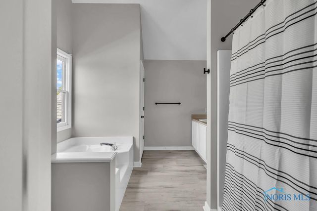 14701 Dexter Falls Road, Perrysburg, OH 43551