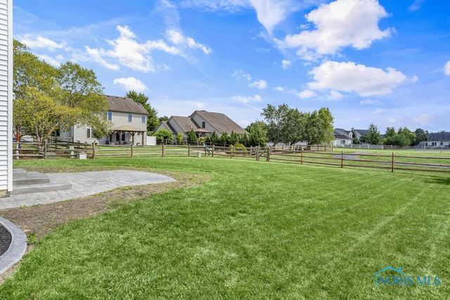 14701 Dexter Falls Road, Perrysburg, OH 43551