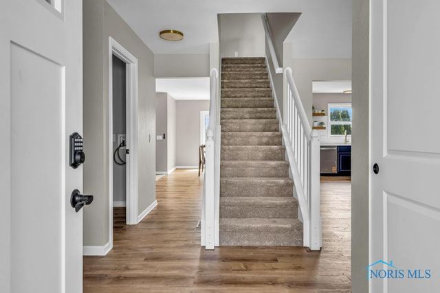 14701 Dexter Falls Road, Perrysburg, OH 43551