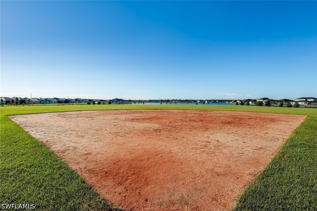 4085 Caracalla WAY, North Fort Myers, FL 33917