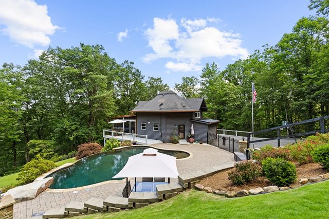 74 Valley Drive, Ellijay, GA 30536