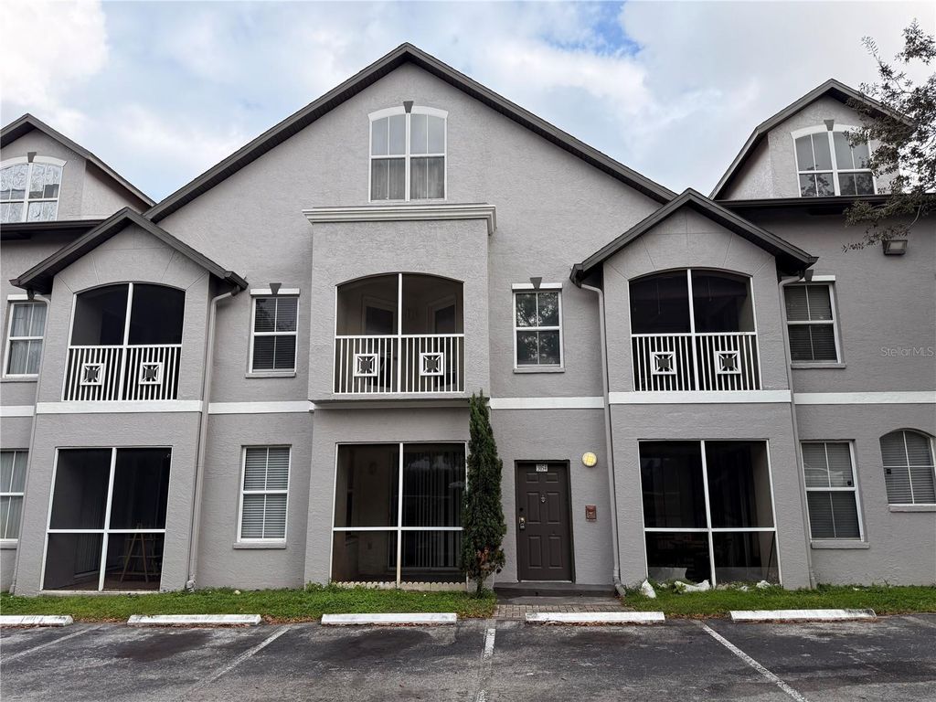 5054 SUNRIDGE PALMS DRIVE, Tampa, FL 33617