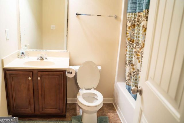 3830 Kittery Point, Snellville, GA 30039