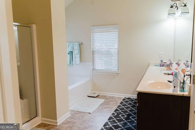 3830 Kittery Point, Snellville, GA 30039