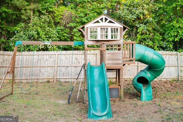 3830 Kittery Point, Snellville, GA 30039