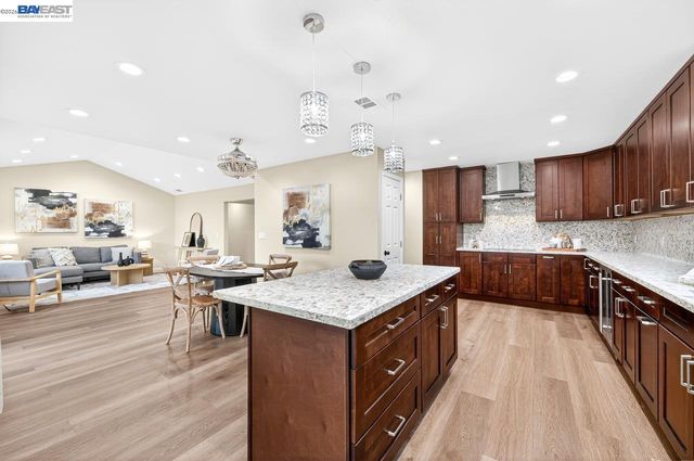 575 Bell Ave, Livermore, CA 94550