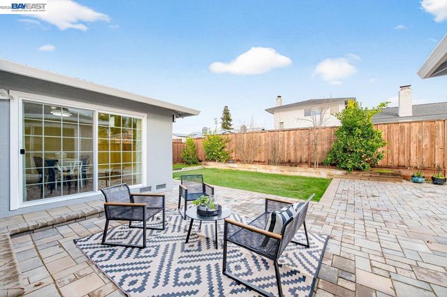 575 Bell Ave, Livermore, CA 94550