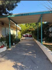 10438 Scoville, Sunland, CA 91040
