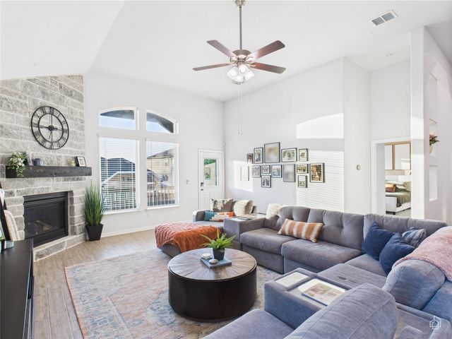 148 Ginger ST, Buda, TX 78610