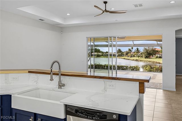 2538 Ashbury CIR, Cape Coral, FL 33991