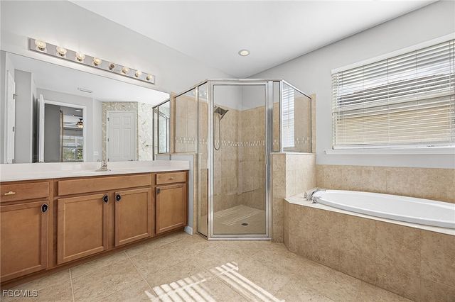 2538 Ashbury CIR, Cape Coral, FL 33991