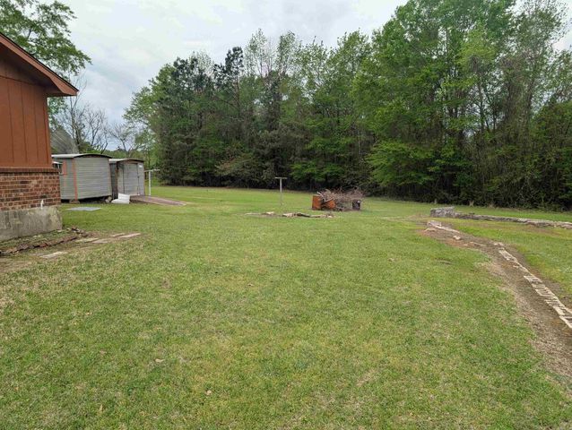 3062 Mount Holly Rd, Camden, AR 71701