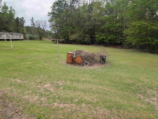 3062 Mount Holly Rd, Camden, AR 71701