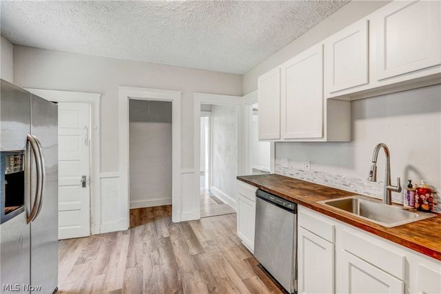 3520 Krather Road, Cleveland, OH 44109