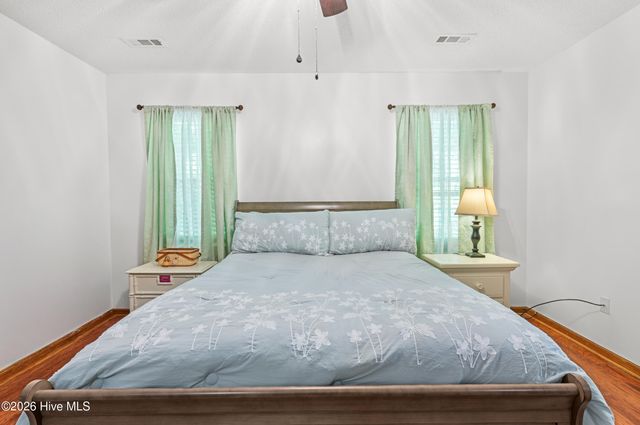 106 Ellen Court, Jacksonville, NC 28540