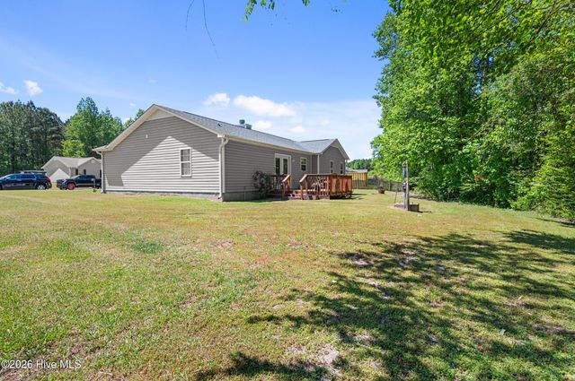 106 Ellen Court, Jacksonville, NC 28540