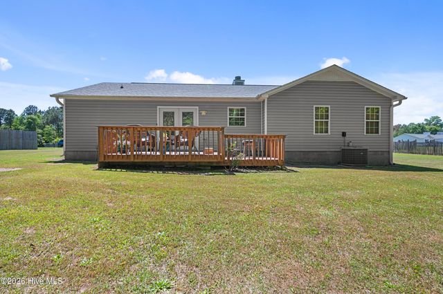 106 Ellen Court, Jacksonville, NC 28540