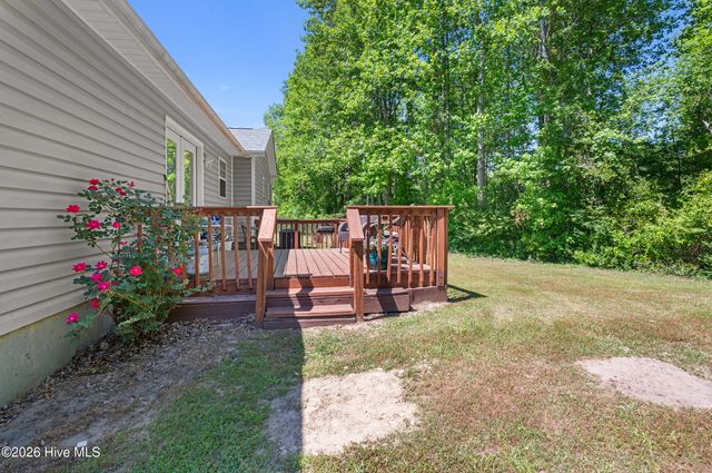 106 Ellen Court, Jacksonville, NC 28540