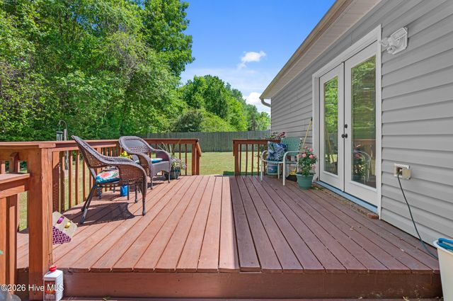 106 Ellen Court, Jacksonville, NC 28540