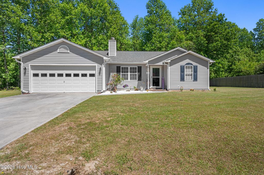106 Ellen Court, Jacksonville, NC 28540