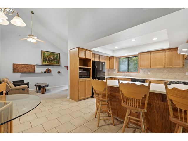 6829 Se 144TH Ave, Portland, OR 97236