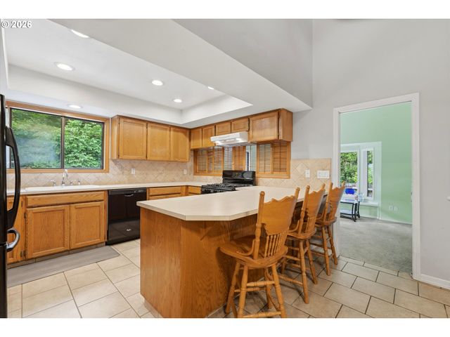 6829 Se 144TH Ave, Portland, OR 97236