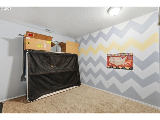 6829 Se 144TH Ave, Portland, OR 97236