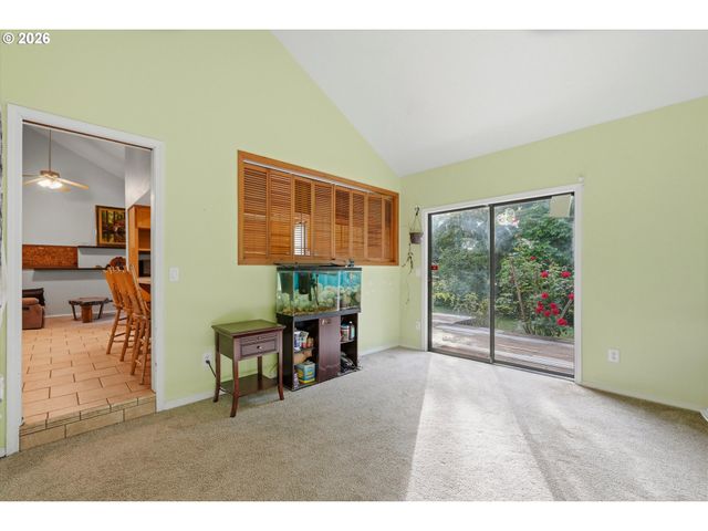 6829 Se 144TH Ave, Portland, OR 97236