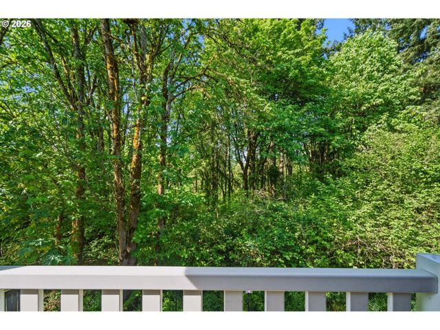 102 Ne 153RD St, Vancouver, WA 98685