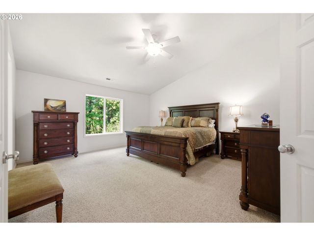 102 Ne 153RD St, Vancouver, WA 98685