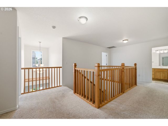 102 Ne 153RD St, Vancouver, WA 98685