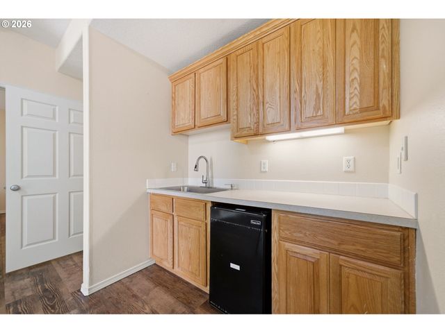 102 Ne 153RD St, Vancouver, WA 98685
