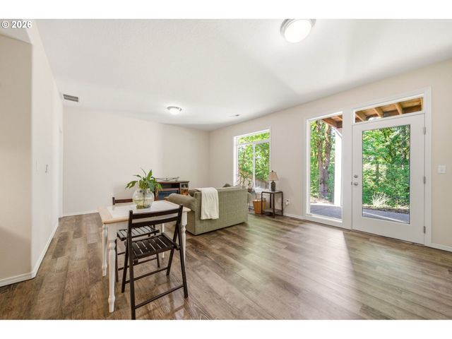 102 Ne 153RD St, Vancouver, WA 98685