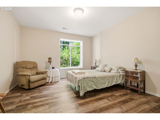 102 Ne 153RD St, Vancouver, WA 98685