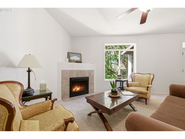102 Ne 153RD St, Vancouver, WA 98685