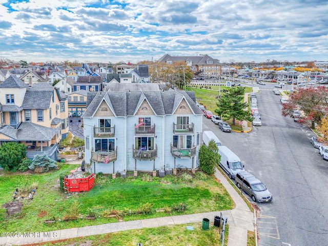 150 Lake Avenue, Ocean Grove, NJ 07756