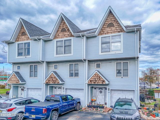 150 Lake Avenue, Ocean Grove, NJ 07756