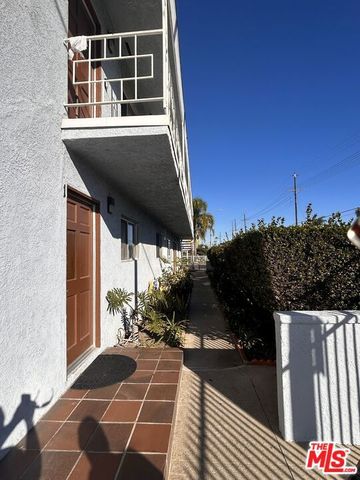 1001 & 1005 W G Street, Wilmington, CA 90744