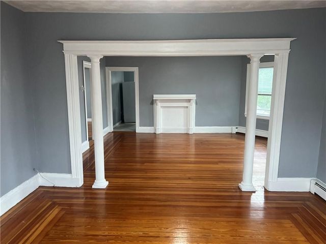 9 Sprague Avenue 3, Cranston, RI 02910