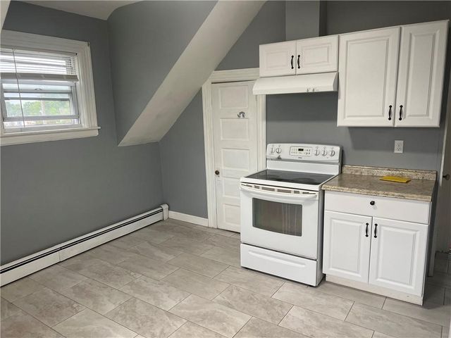 9 Sprague Avenue 3, Cranston, RI 02910