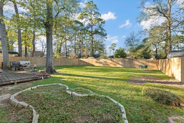 304 Hildred Avenue, Conroe, TX 77303